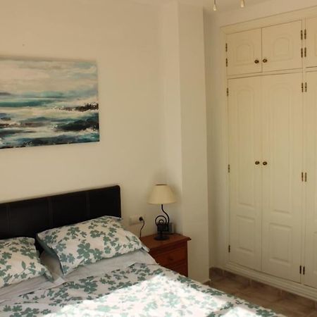 Great Sea View, Pool & Parking Apartment โมฮาการ์ ภายนอก รูปภาพ